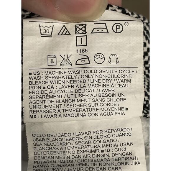 Old Navy Pants Womens 8 Black White Geo Harper Mid-Rise Cropped Stretch - Picture 11 of 12